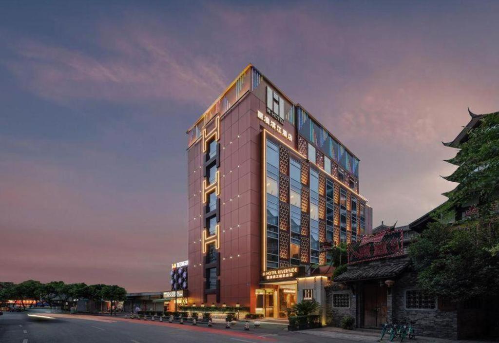 H-Hotel Riverside Chengdu Exterior foto